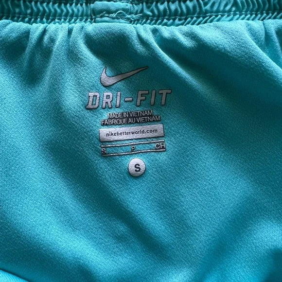 Size Small Nike Running Shorts - Picture 4 of 4